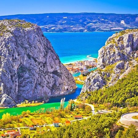 Central Alley Omiš Zewnętrze zdjęcie